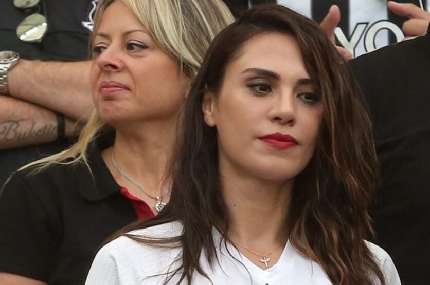 Oyuncu, şarkıcı, manken... Bakın hangi takımı tutuyorlar... 42