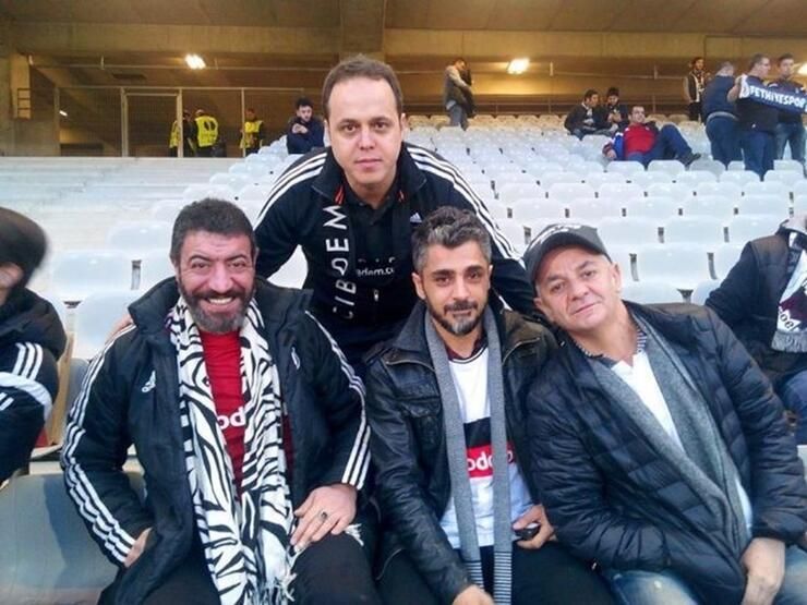 Oyuncu, şarkıcı, manken... Bakın hangi takımı tutuyorlar... 82