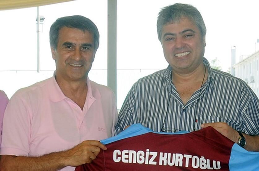 Oyuncu, şarkıcı, manken... Bakın hangi takımı tutuyorlar... 87