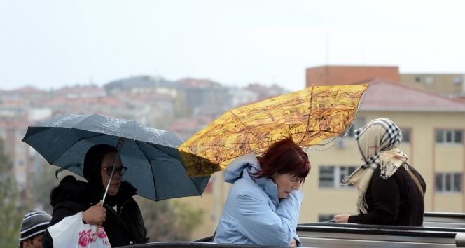 Meteorolojiden İstanbul dahil 17 ile kritik uyarı: Kuvvetli yağış ve rüzgara karşı dikkatli olun 1