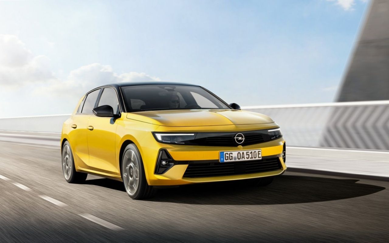 Opel Astra'ya bir ödül daha! 2022 altın direksiyon ödülü Opel Astra’nın oldu 3