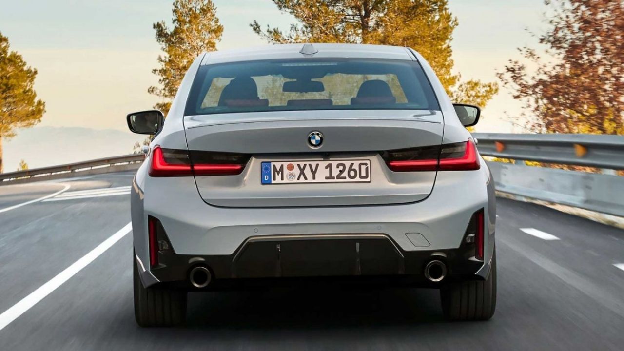 BMW 3 serisi yenilendi!İşte 2023 BMW Teknik özellikleri ve fiyat liste 4