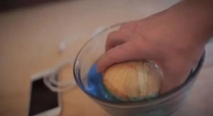 Bu deneyin sonucuna çok şaşıracaksınız! Soğan ile telefon şarj etti 8