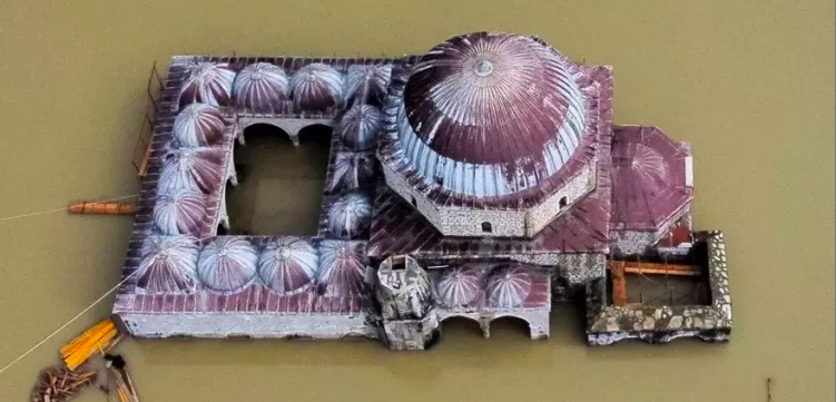 Tarihi Kurşunlu Camii sular altında kaldı 2