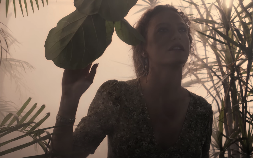 Serenay Sarıkaya ile Burak Deniz'in başrolünde yer aldığı 'Şahmaran'ın yayın tarihi belli oldu 6