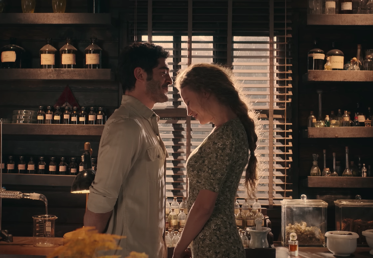 Serenay Sarıkaya ile Burak Deniz'in başrolünde yer aldığı 'Şahmaran'ın yayın tarihi belli oldu 2