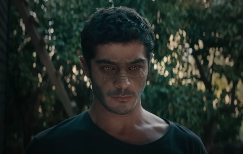 Serenay Sarıkaya ile Burak Deniz'in başrolünde yer aldığı 'Şahmaran'ın yayın tarihi belli oldu 9