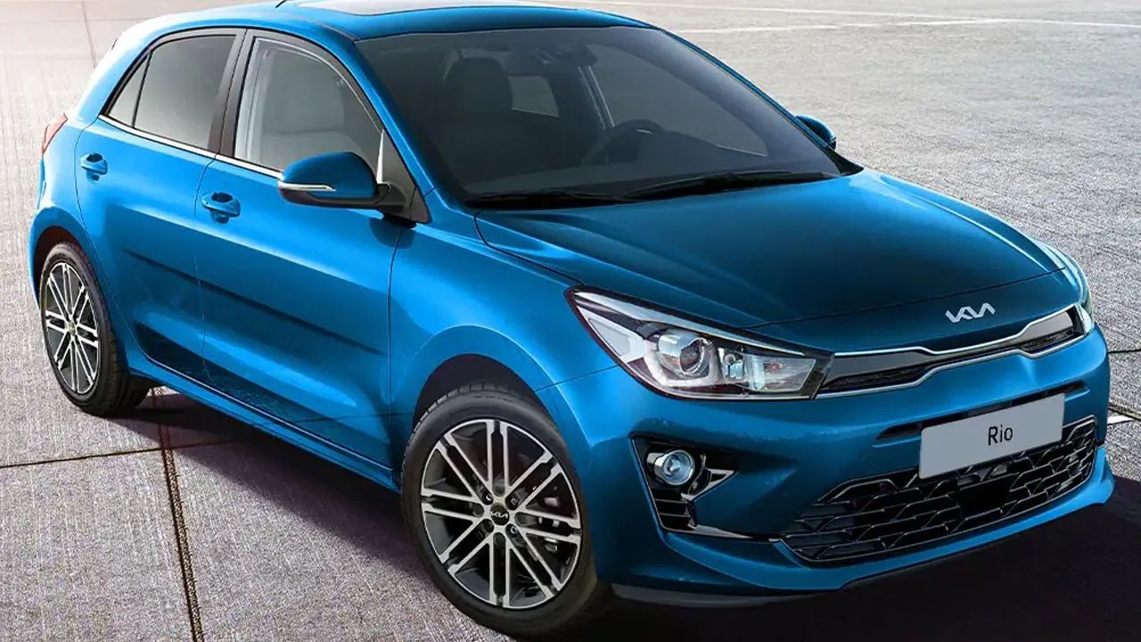 Kia Fiyat Kozunu Devreye Soktu! En Büyük Rakibi Clio'ya Fark Attı 2