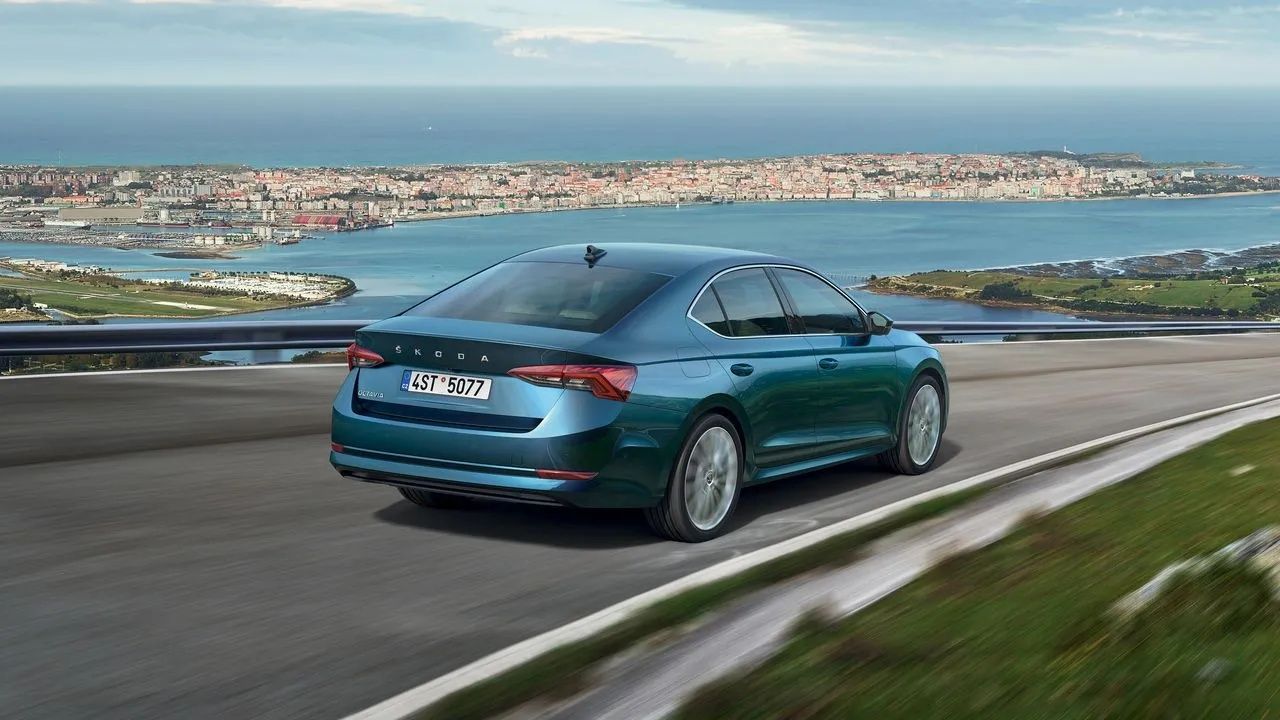 Skoda Octavia Fiyat Listesi Yüzleri Güldürdü! Octavia Fiyatlarını Gören Çıldırdı 5