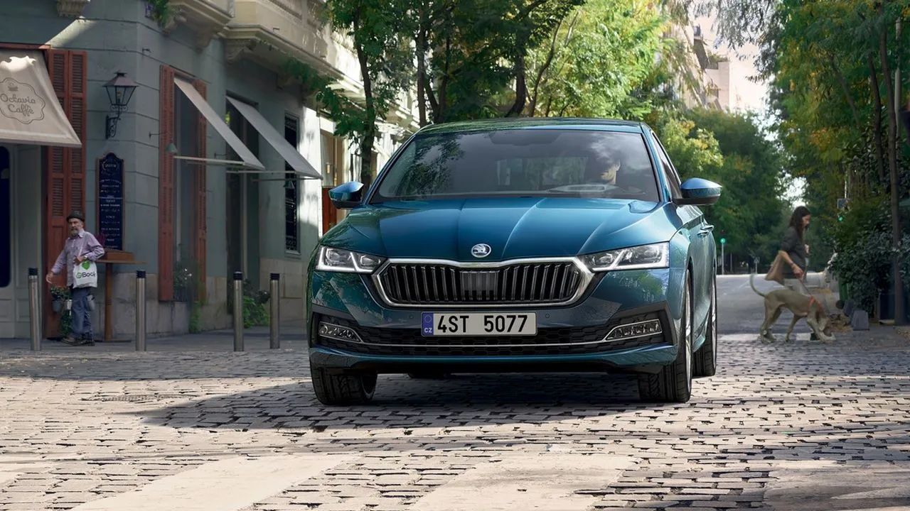 Skoda Octavia Fiyat Listesi Yüzleri Güldürdü! Octavia Fiyatlarını Gören Çıldırdı 8
