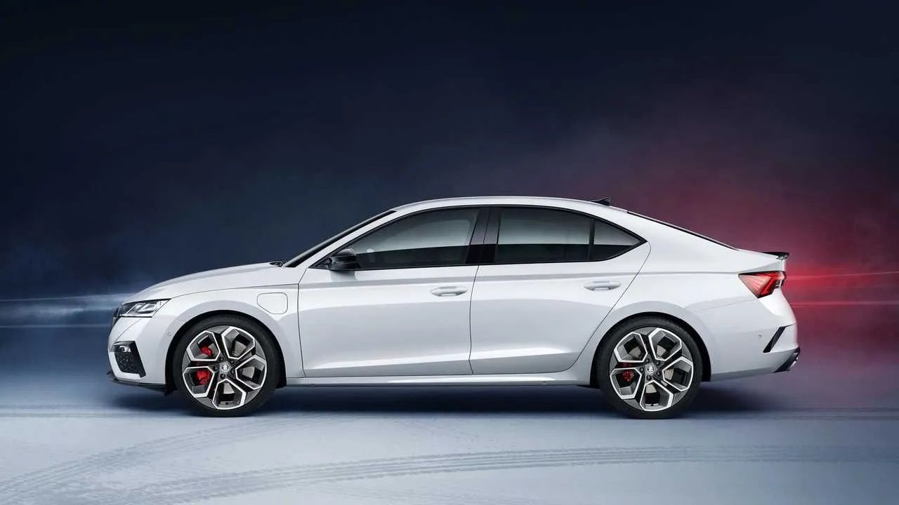 Skoda Octavia Fiyat Listesi Yüzleri Güldürdü! Octavia Fiyatlarını Gören Çıldırdı 9