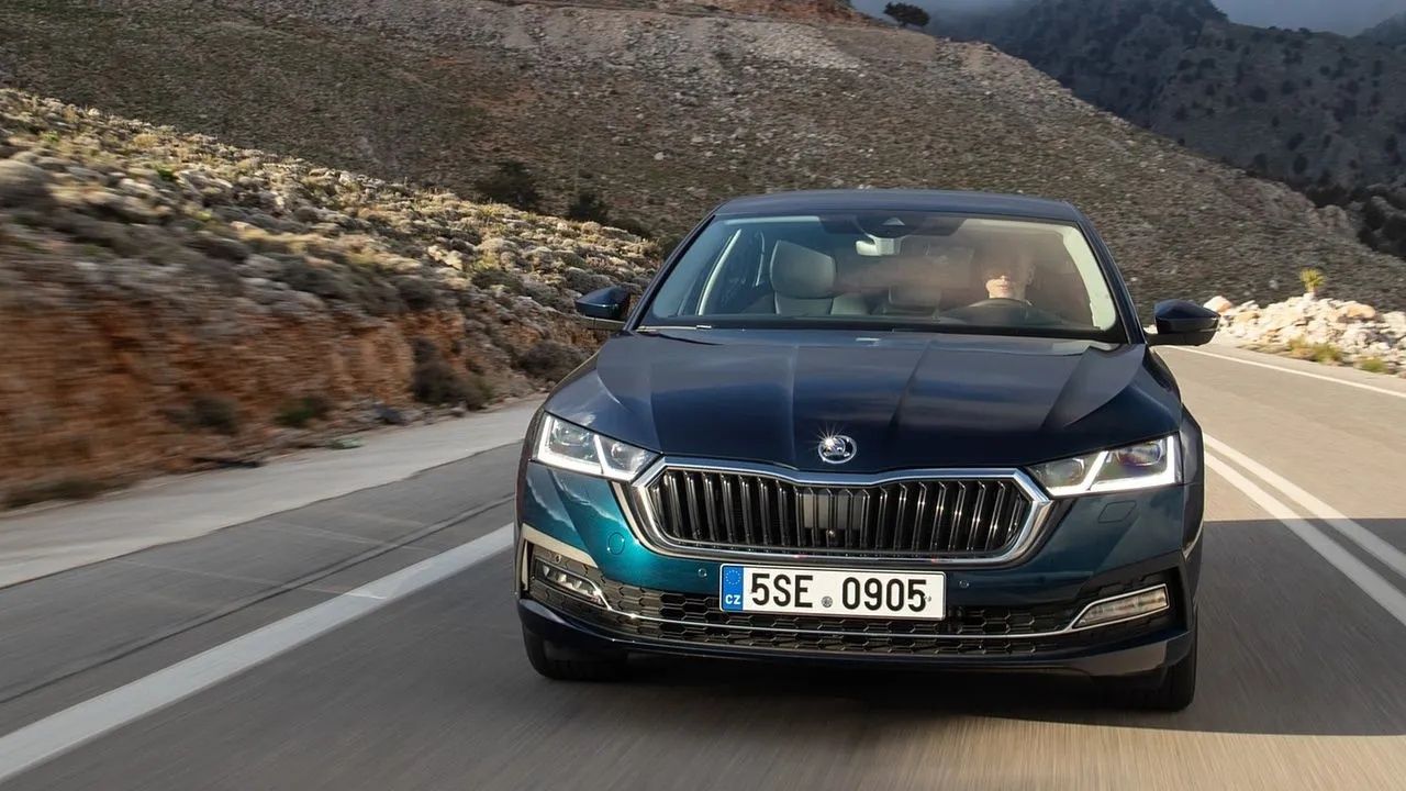 Skoda Octavia Fiyat Listesi Yüzleri Güldürdü! Octavia Fiyatlarını Gören Çıldırdı 11