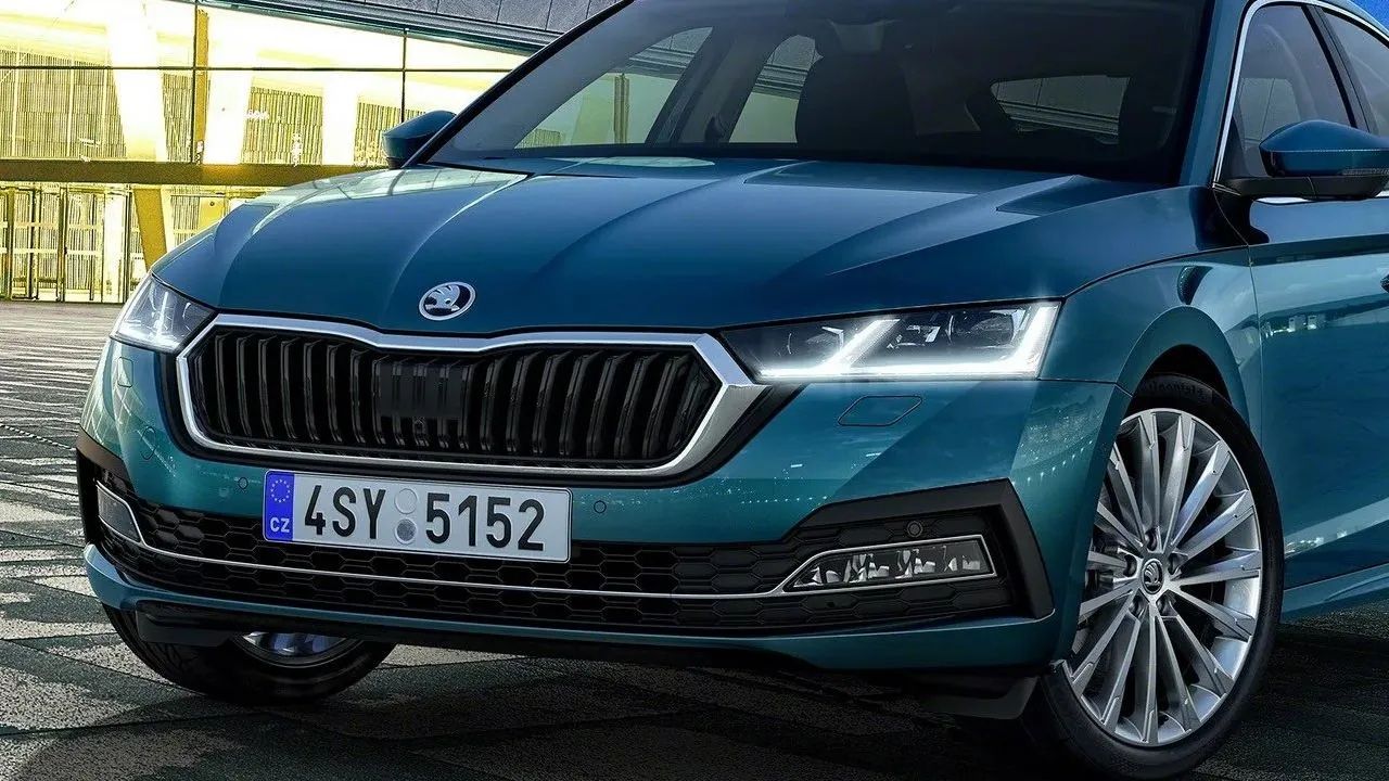 Skoda Octavia Fiyat Listesi Yüzleri Güldürdü! Octavia Fiyatlarını Gören Çıldırdı 15