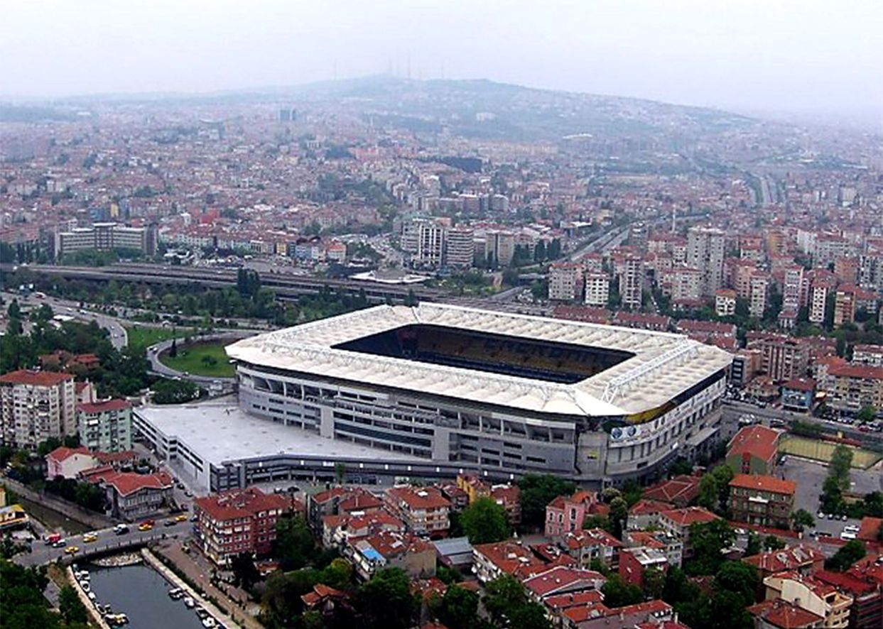 Fenerbahçe stadyumunun adının değiştirilmesine tepkiler çığ gibi! 2