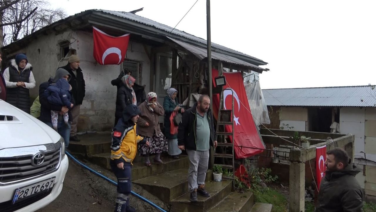 Giresunlu şehidin babaevi görenleri duygulandırdı! 3