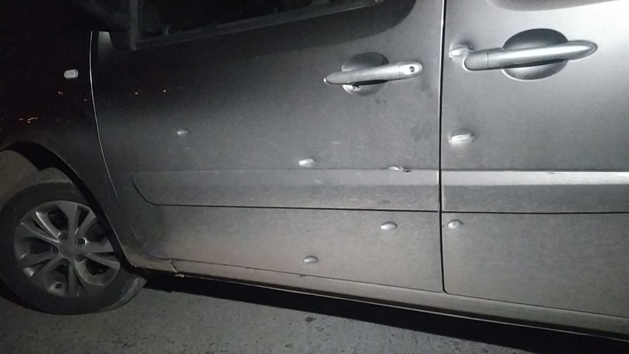 Çorum'da iki grup arasında kavga çıktı, bıçak çekildi, silah patladı... Polis aracına kurşun isabet etti 2