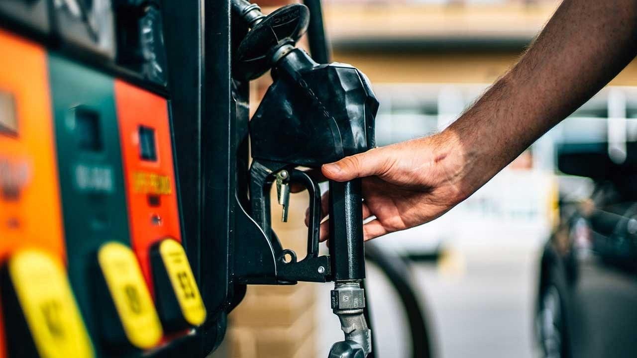Fiyatlar bu gece tekrar değişiyor! Motorine bir indirim daha geliyor 1