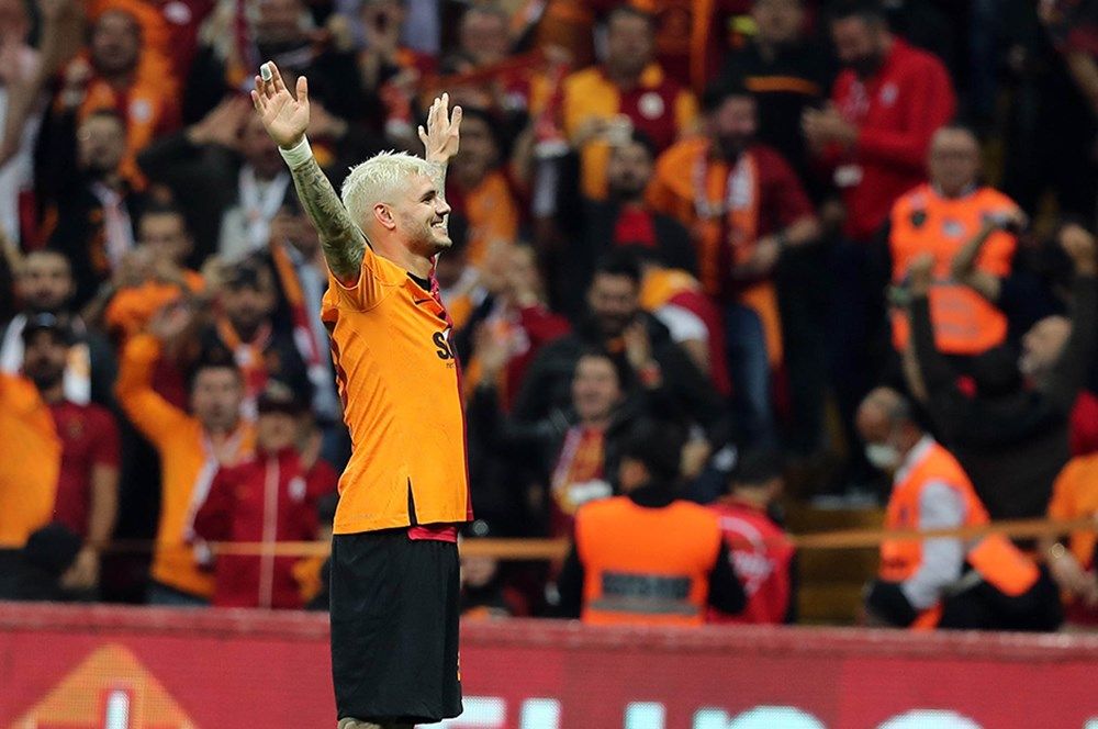 Galatasaray'dan 1 değil 2 golcü bombası! Aslan'ın forvet avı başladı... 4