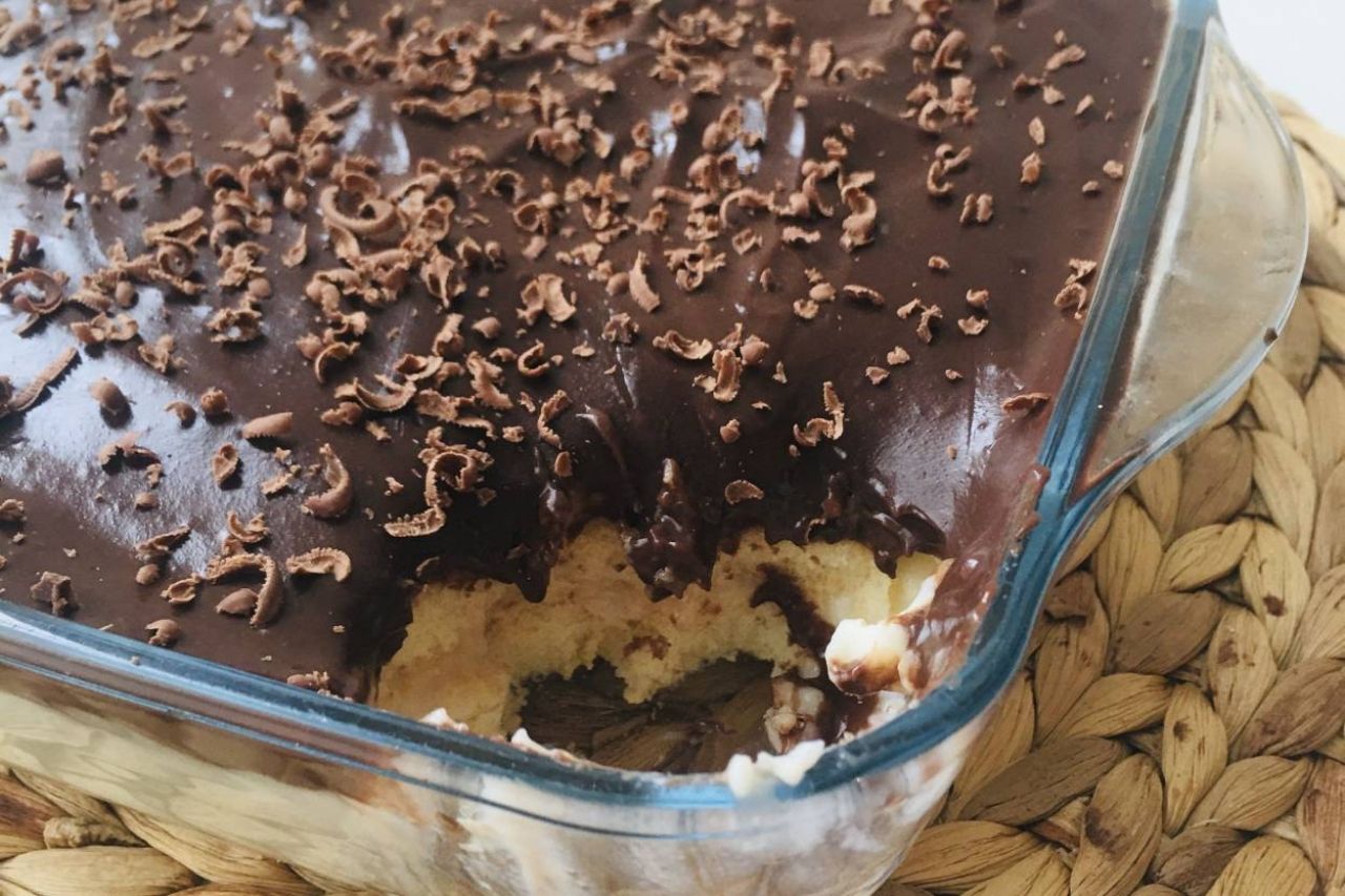 Çat kapı gelen misafire profiterol lezzetinde nefis bir tatlı tarifi! Kedidilli muhallebili sütlü tatlı nasıl yapılır? 2