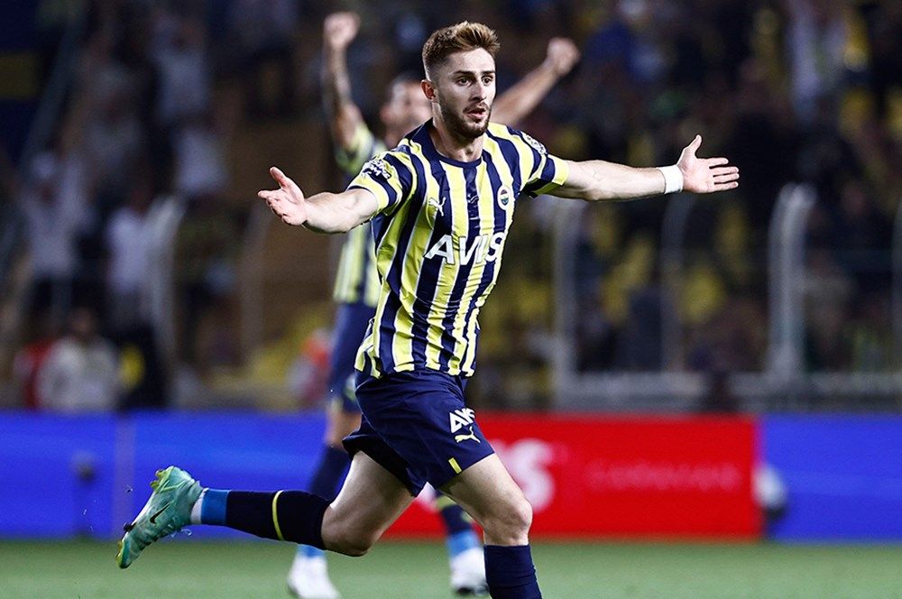 Dünya devi Fenerbahçe'nin kapısında! Sarı-lacivertlilerin milli oyuncusuna sürpriz talip... 3