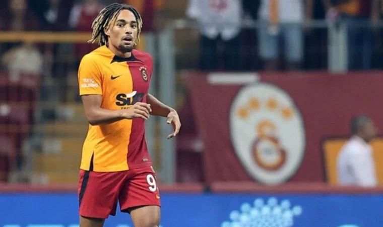 Galatasaray'da sıcak saatler! Bombalar bir bir patlayacak... 4