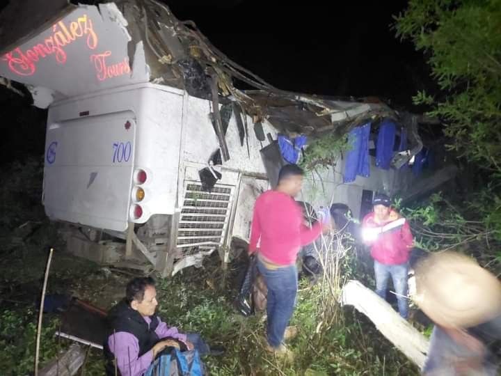 Meksika’da otobüs uçuruma yuvarlandı: 3 ölü, 36 yaralı 2