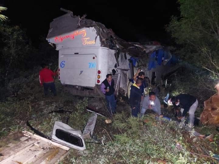 Meksika’da otobüs uçuruma yuvarlandı: 3 ölü, 36 yaralı 5