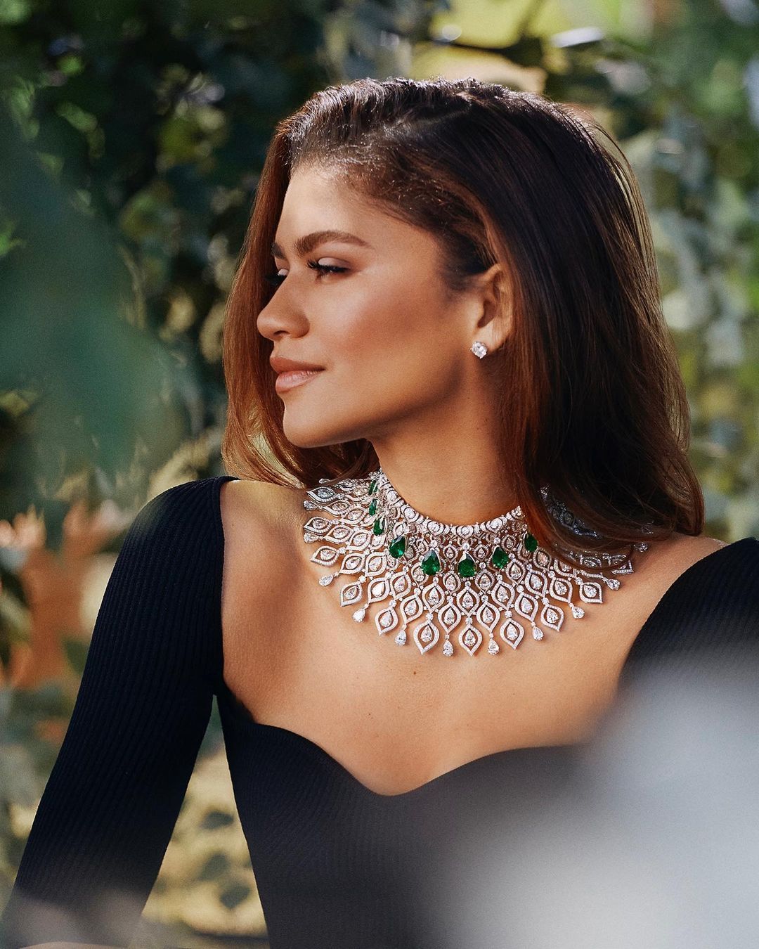 Hande Erçel 'Dünyanın En Güzel 15 Kadını' listesinde 13