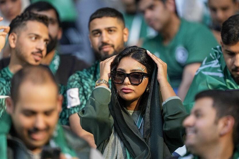 Sahada yıldızlar, tribünde güzeller! İşte Dünya Kupası'nın nefes kesen anları... 34