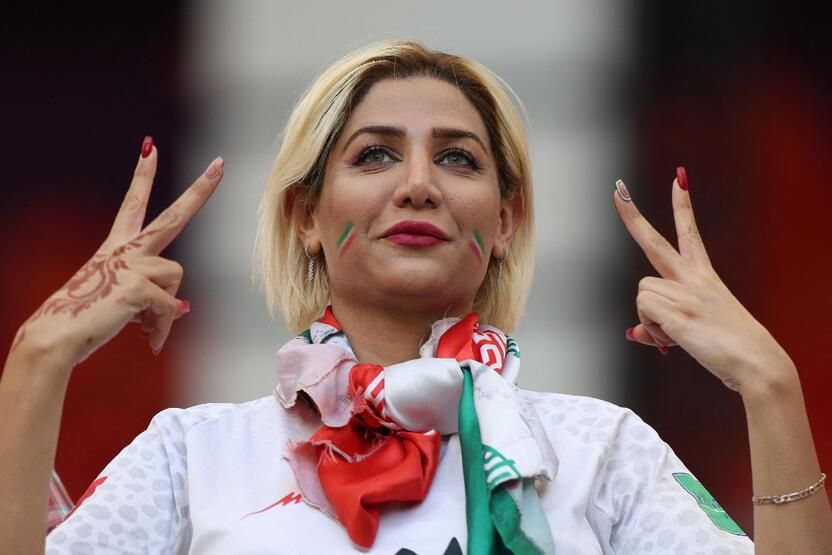 Sahada yıldızlar, tribünde güzeller! İşte Dünya Kupası'nın nefes kesen anları... 56