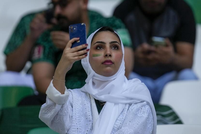 Sahada yıldızlar, tribünde güzeller! İşte Dünya Kupası'nın nefes kesen anları... 57
