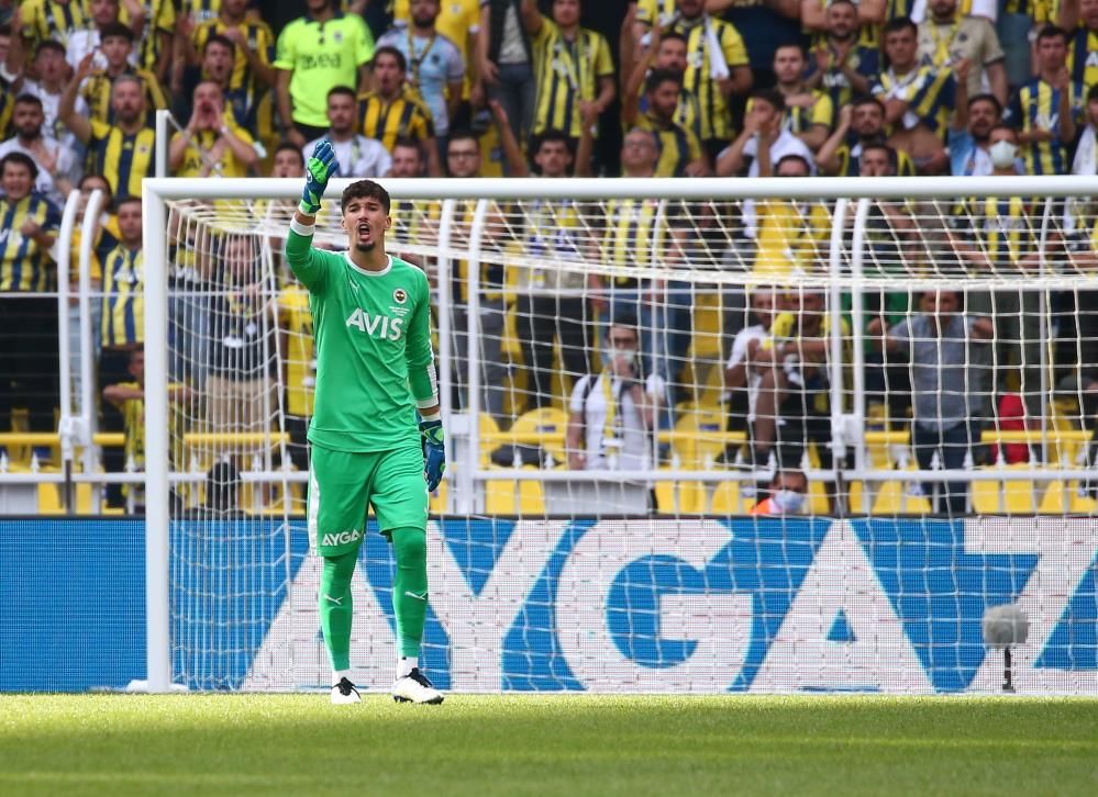 Altay Bayındır'a dünya devi talip 1
