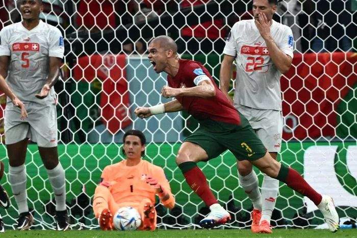 Pepe'den Dünya Kupası tarihine geçecek gol! Cristiano Ronaldo'yu bile geride bıraktı... 4
