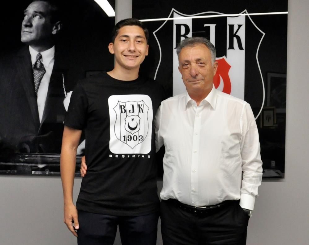 Fenerbahçe taraftarını şok edecek haber 27