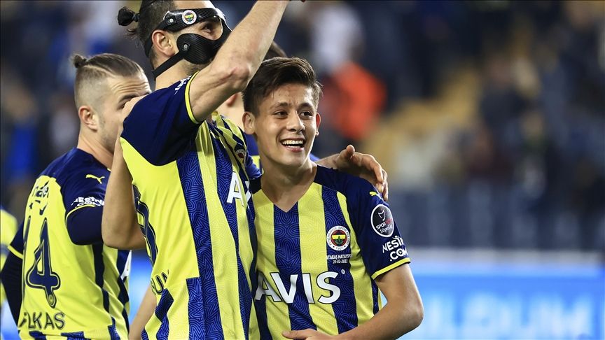 Fenerbahçe taraftarını şok edecek haber 53
