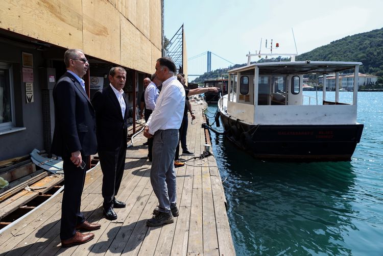 Dursun Özbek: Ronaldo yarın Florya'da 7