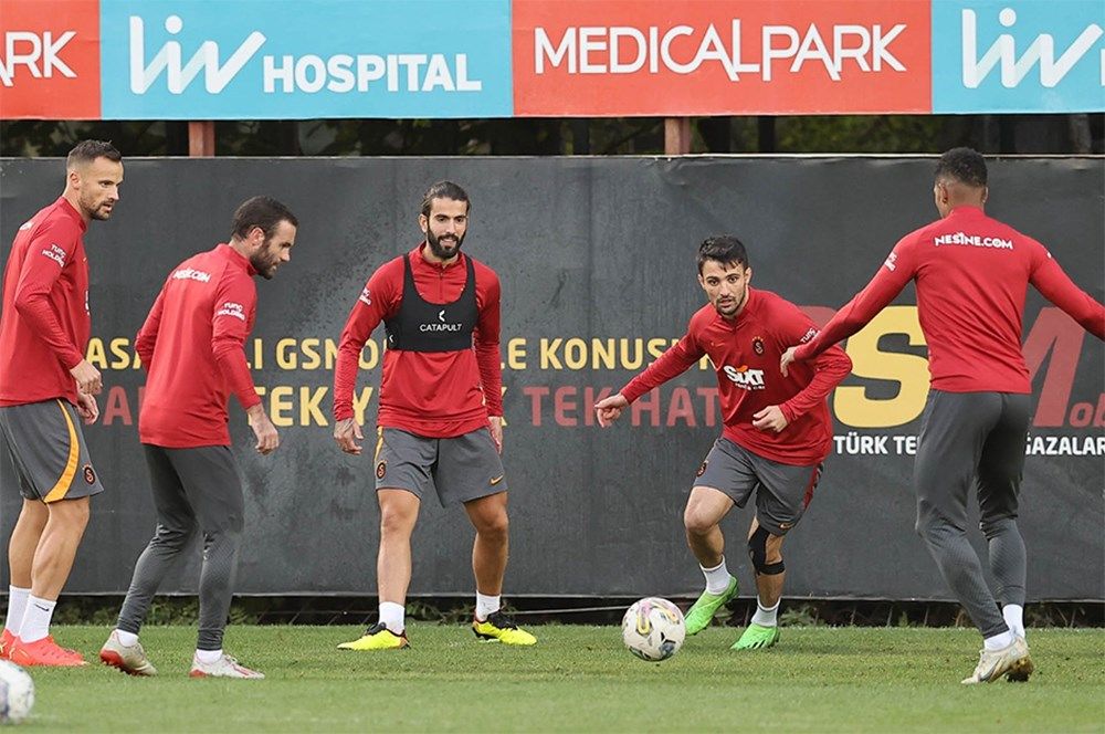 Sevilla'dan Cimbom'a bomba! Galatasaray'ın bir yıldızı daha elden kaçıyor... 1