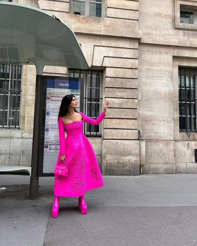 Tuba Büyüküstün Çocuklarını Alıp Ülkeyi Terk Etti! 1