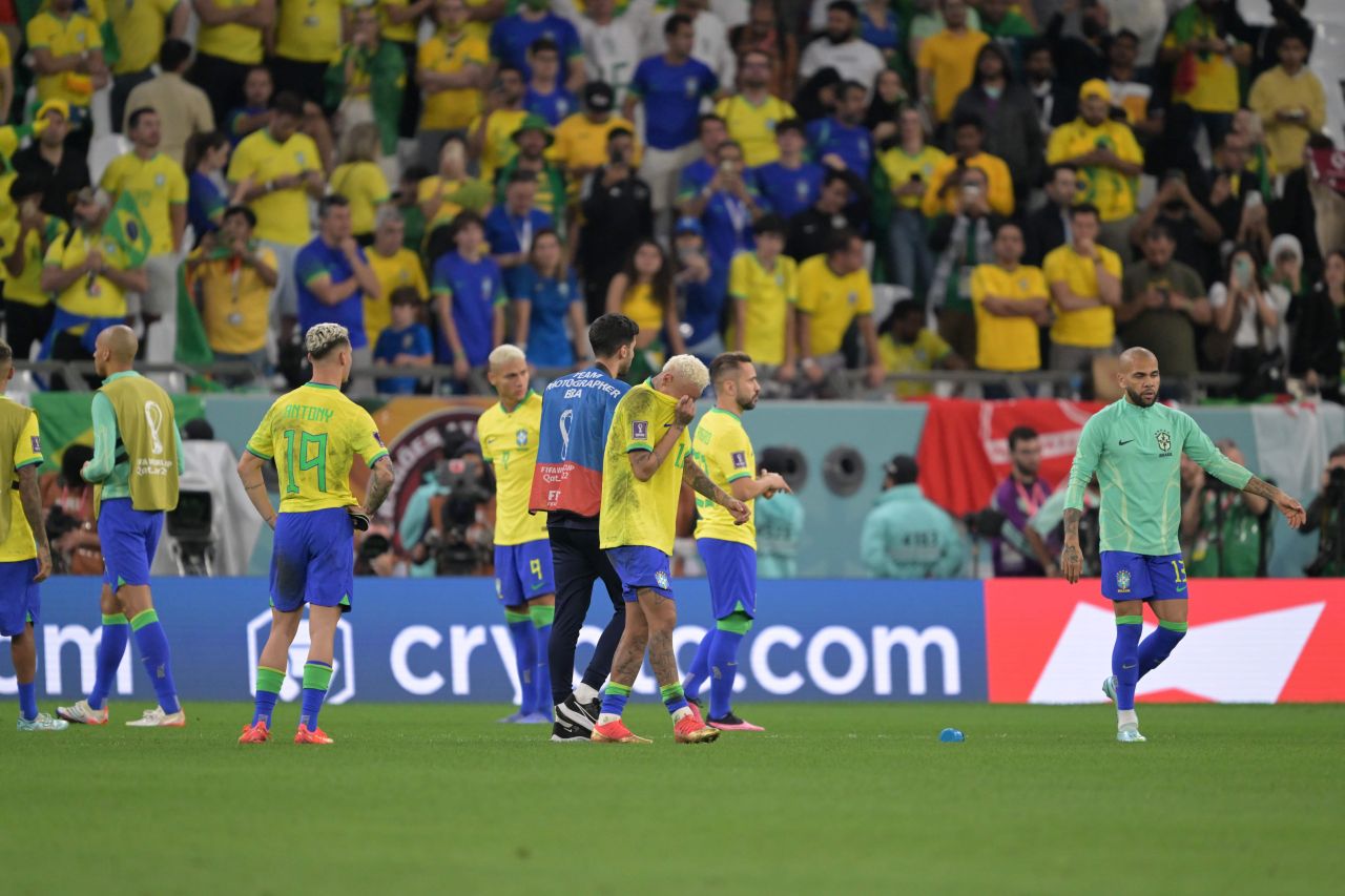Geceye Neymar’ın gözyaşları damga vurdu 5