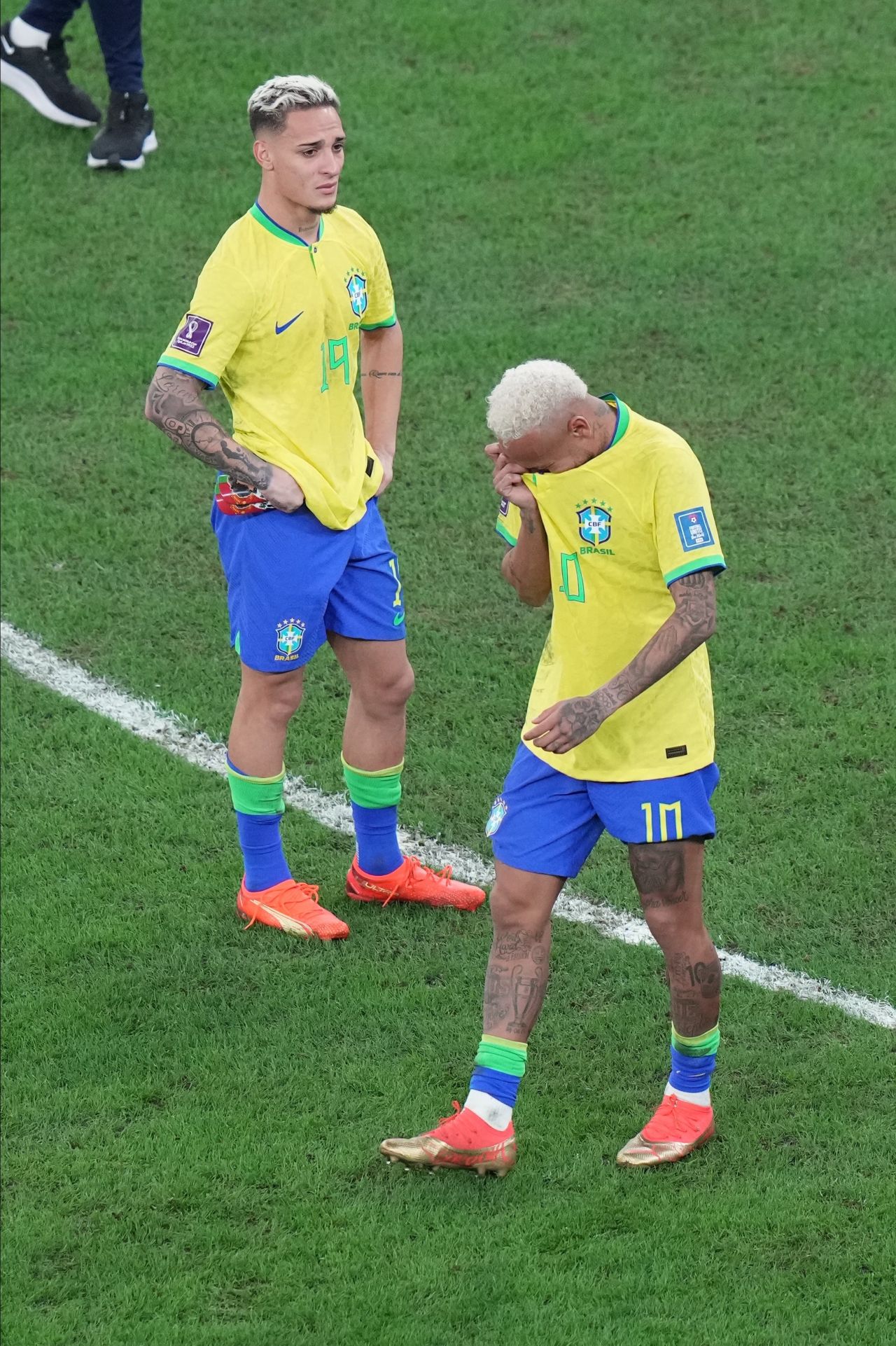 Geceye Neymar’ın gözyaşları damga vurdu 13