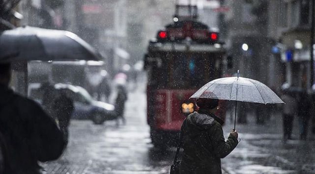 İstanbullular lodos ve yağmura dikkat! 1