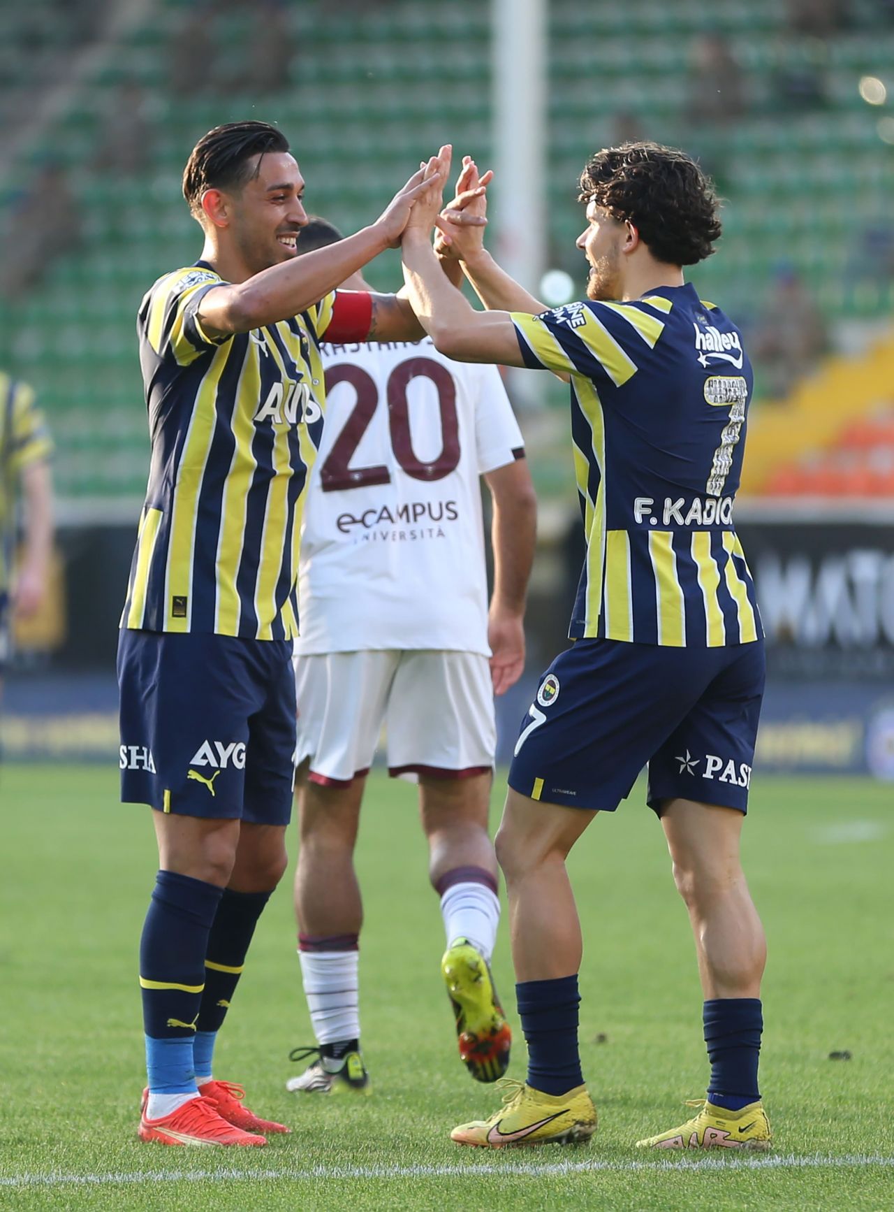 Fenerbahçe'den bir galibiyet daha 8