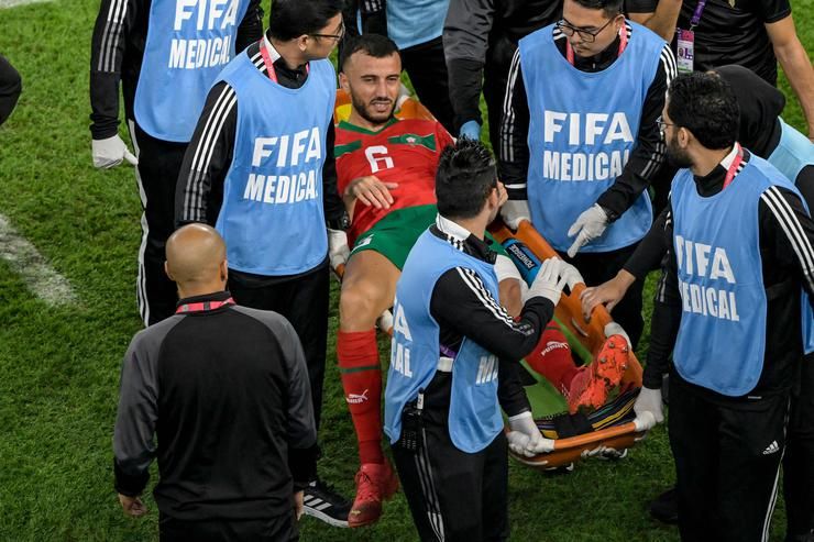 Ronaldo darmadağın, Messi kupaya doğru! 3
