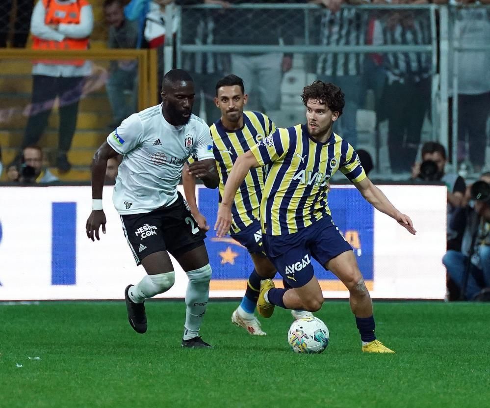 Bir Fenerbahçeli daha Napoli'ye gidiyor! 2