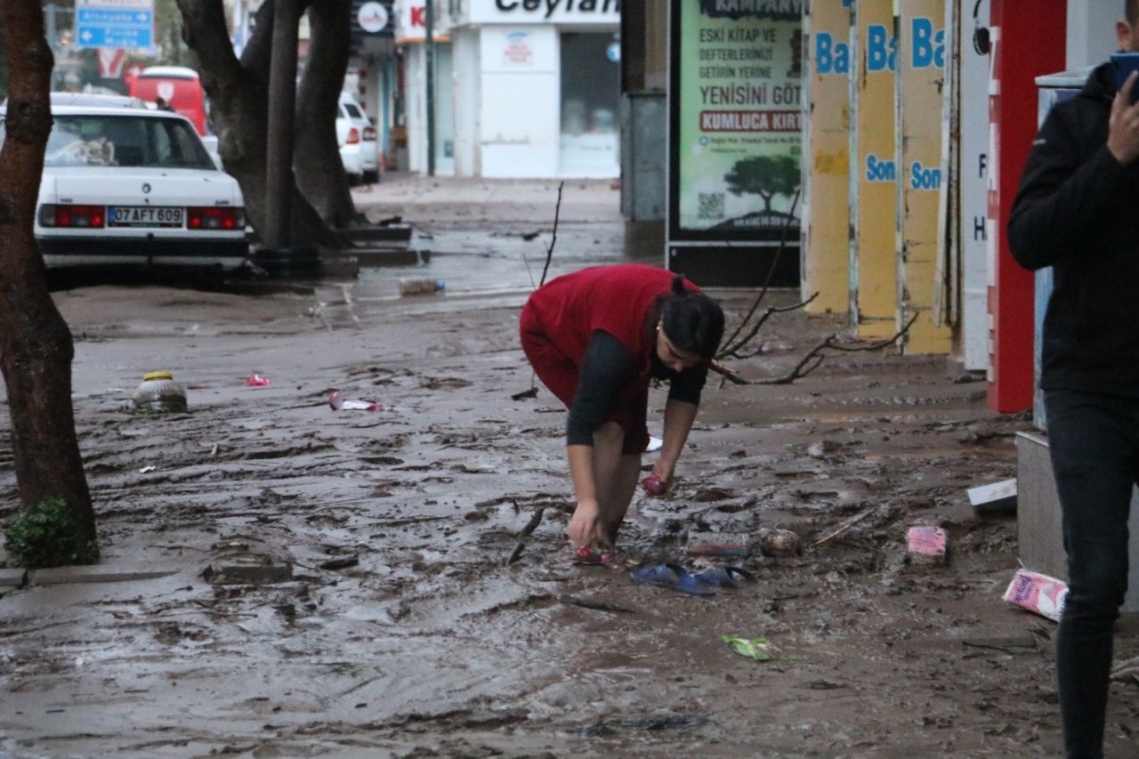 Antalya'daki sel felaketinin boyutu hava aydınlanınca ortaya çıktı 2
