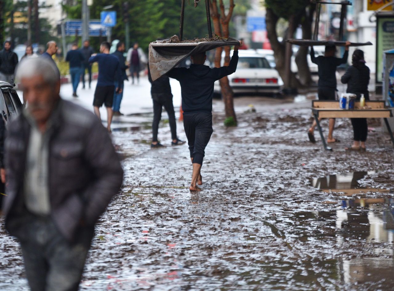 Antalya'daki sel felaketinin boyutu hava aydınlanınca ortaya çıktı 9