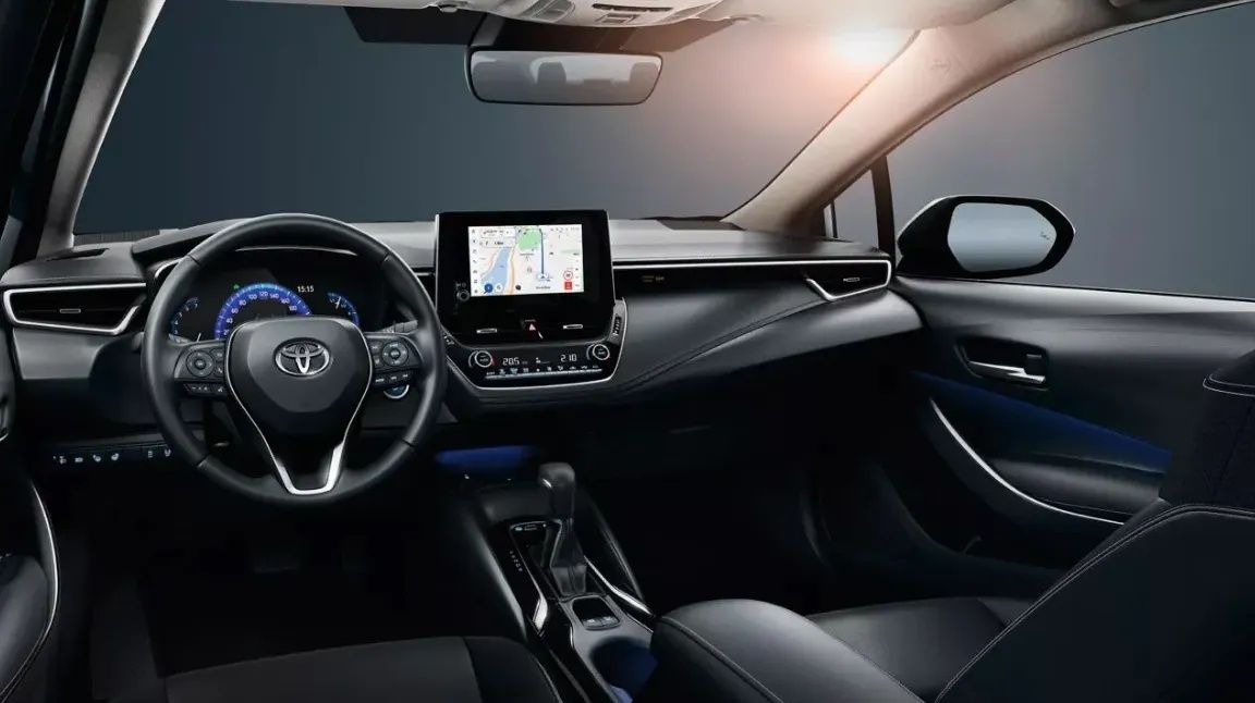 Toyota Tüm Fiyat Listelerini Güncelledi! Corolla, Hibrit, Cross Fiyatlarını Aşağıya Çekti 11