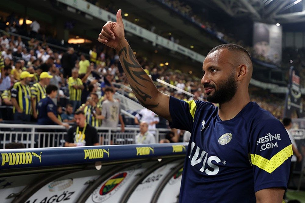 Fenerbahçe yeni golcünü buldu! Eski Galatasaraylı Kadıköy yolunda... 5