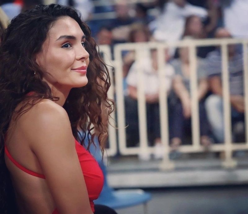 Ebru Şahin'den Cedi Osman Kıskanç Mı Sorusuna İlginç Cevap! 8