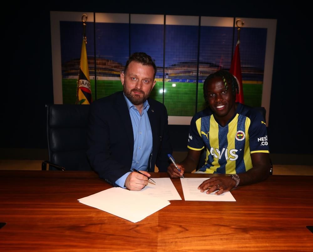 Fenerbahçe'de flaş ayrılık 7